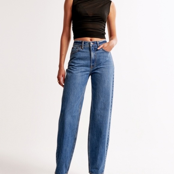 Abercrombie & Fitch Denim - Abercrombie High Rise Taper Jeans 25 Short